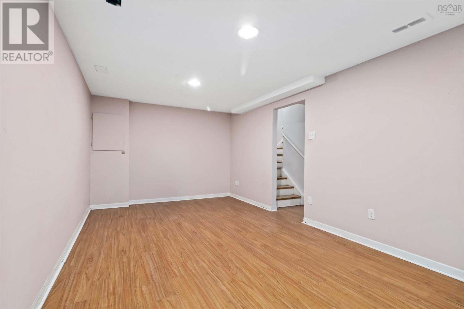 19 Forestside Crescent, Halifax, Nova Scotia  B3M 1M5 - Photo 28 - 202503256