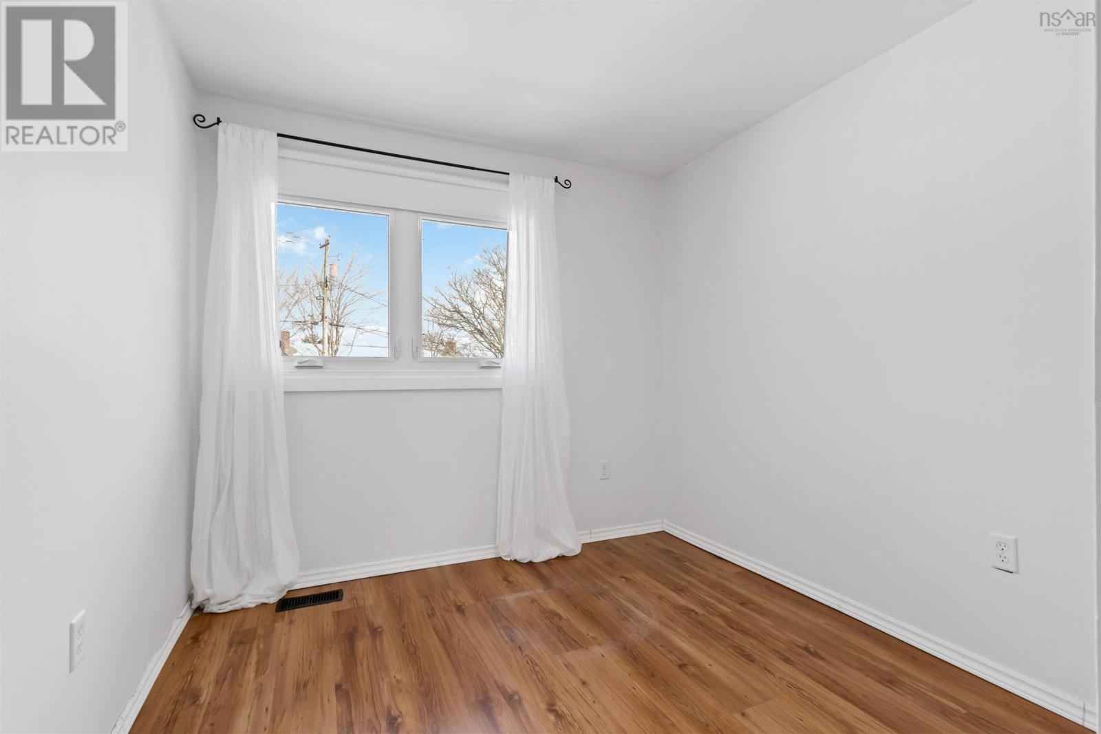 19 Forestside Crescent, Halifax, Nova Scotia  B3M 1M5 - Photo 38 - 202503256