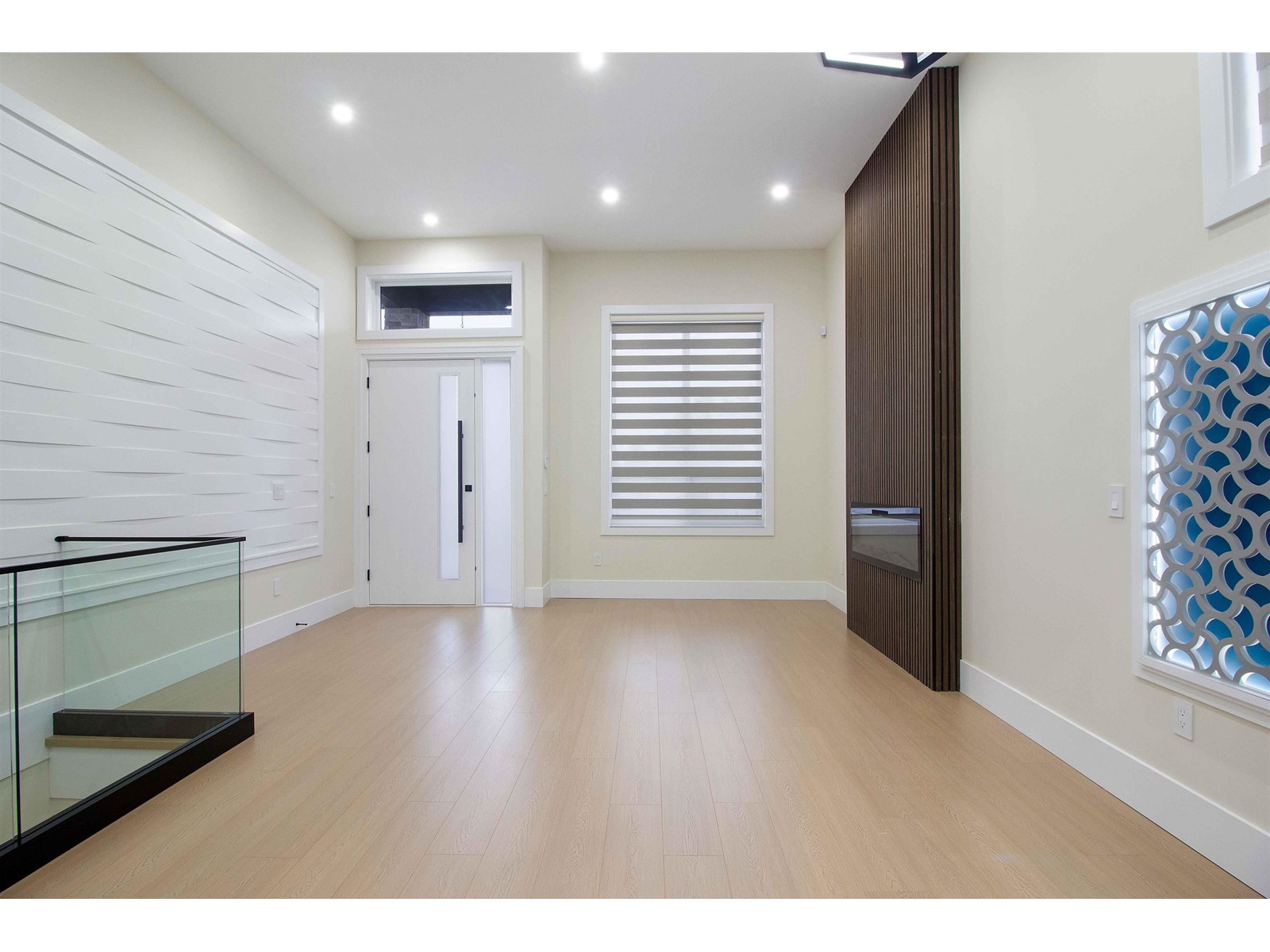 12480 106a Avenue, Surrey, British Columbia  V3V 0E2 - Photo 2 - R2968835