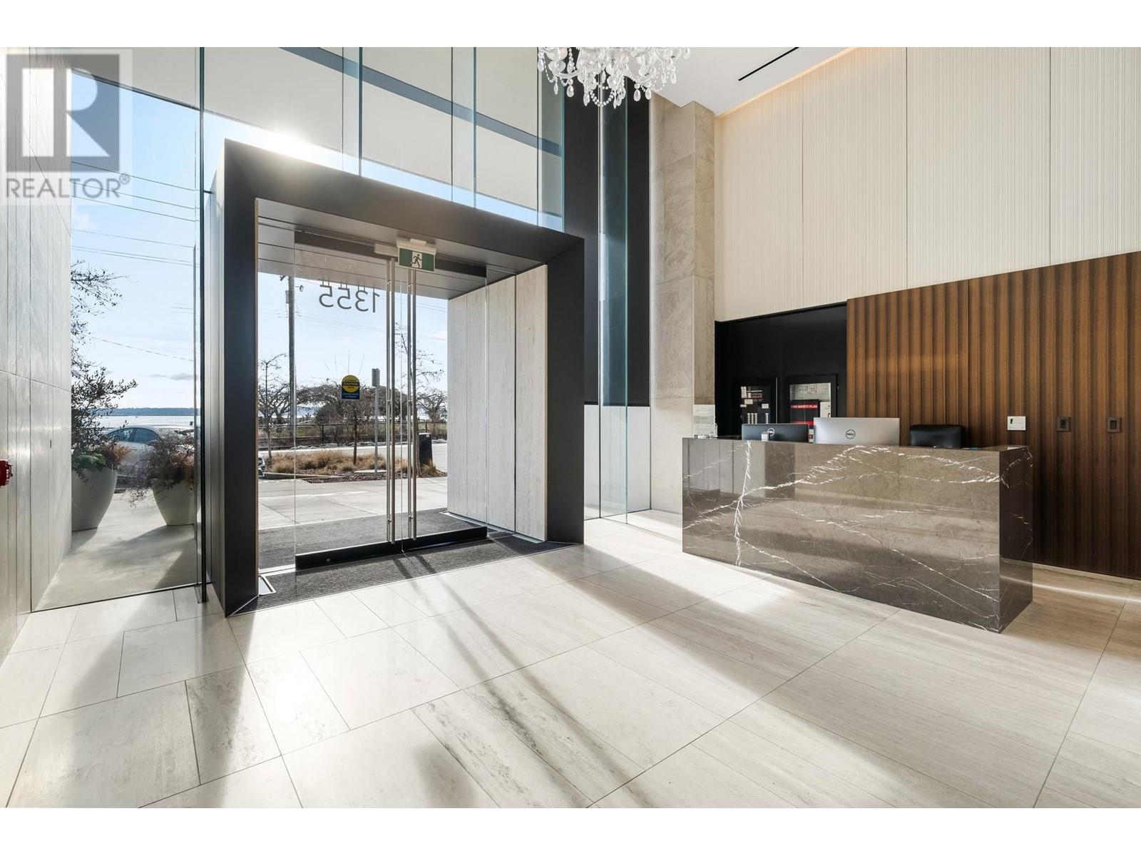 310 1355 Bellevue Avenue, West Vancouver, British Columbia  V7T 0B4 - Photo 32 - R2968725
