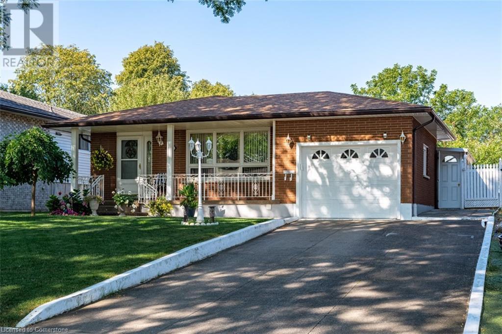 Property at 5061 UNIVERSITY Avenue image 3