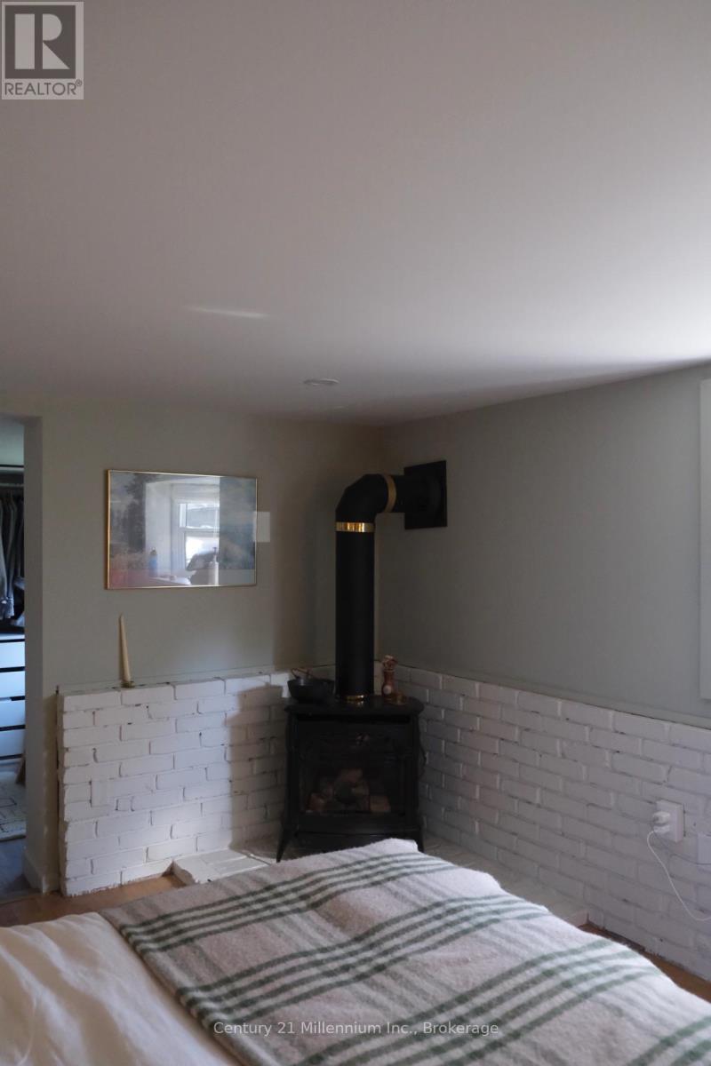 85 Ninth Street, Collingwood, Ontario  L9Y 2G3 - Photo 3 - S11980596