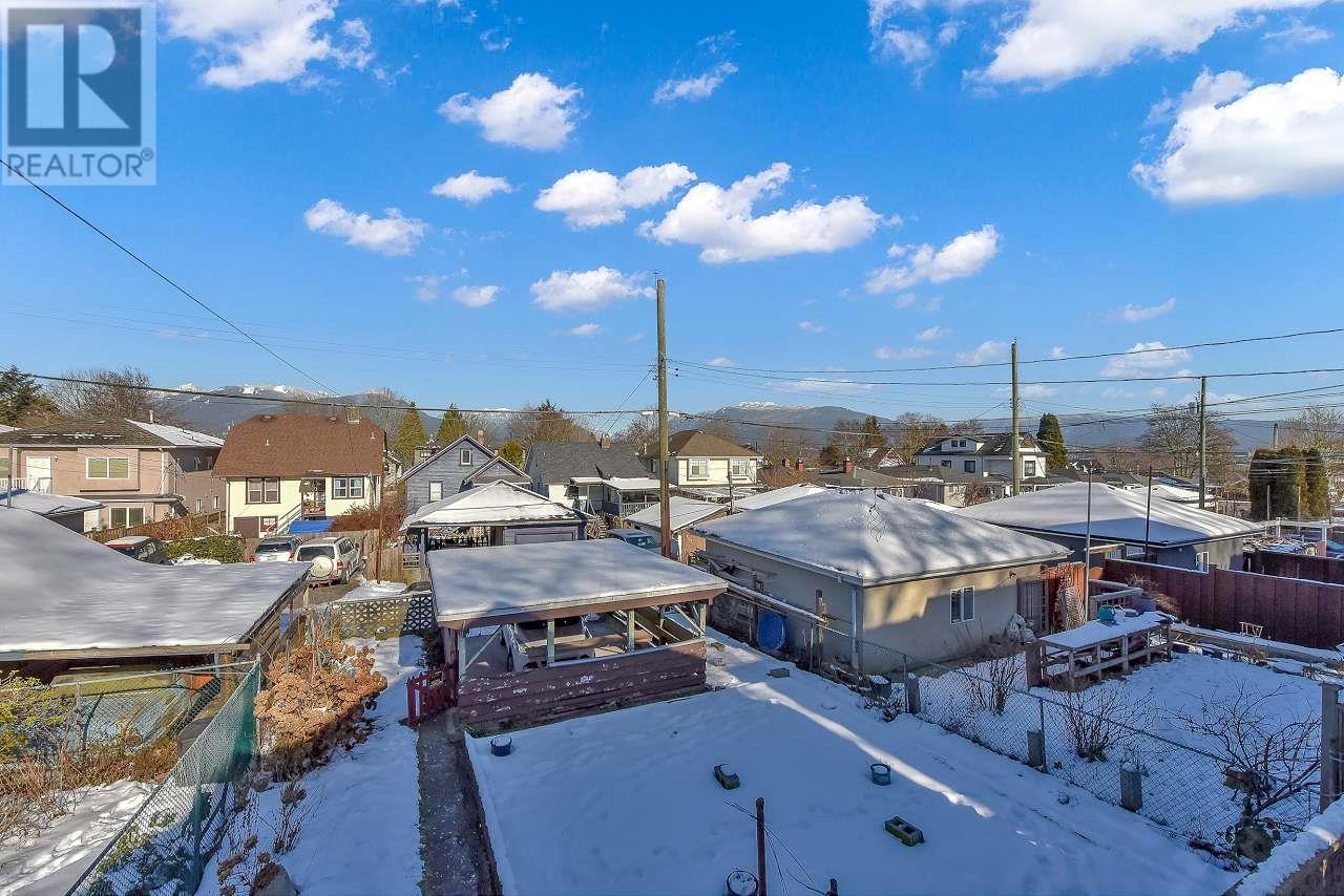 Listing Picture 22 of 37 : 2735 ETON STREET, Vancouver / 溫哥華 - 魯藝地產 Yvonne Lu Group - MLS Medallion Club Member