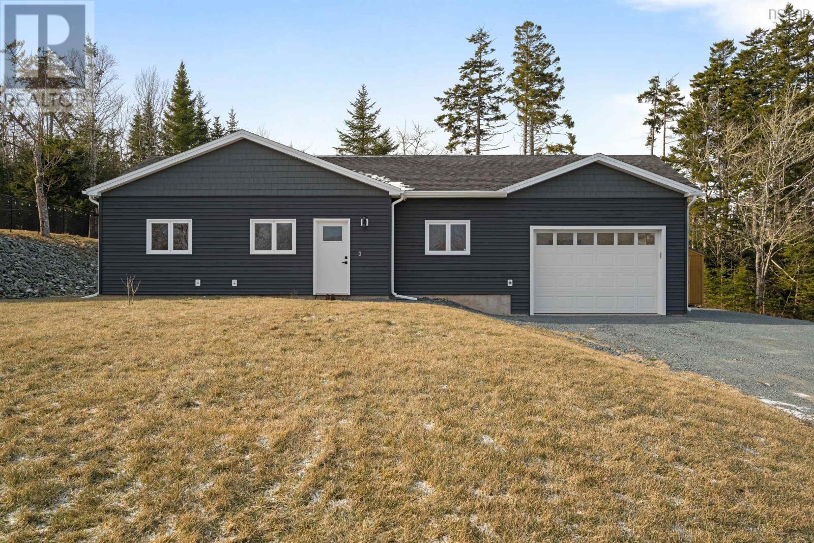 31 Shelly Crescent, Gaetz Brook, Nova Scotia  B0J 2L0 - Photo 3 - 202503267