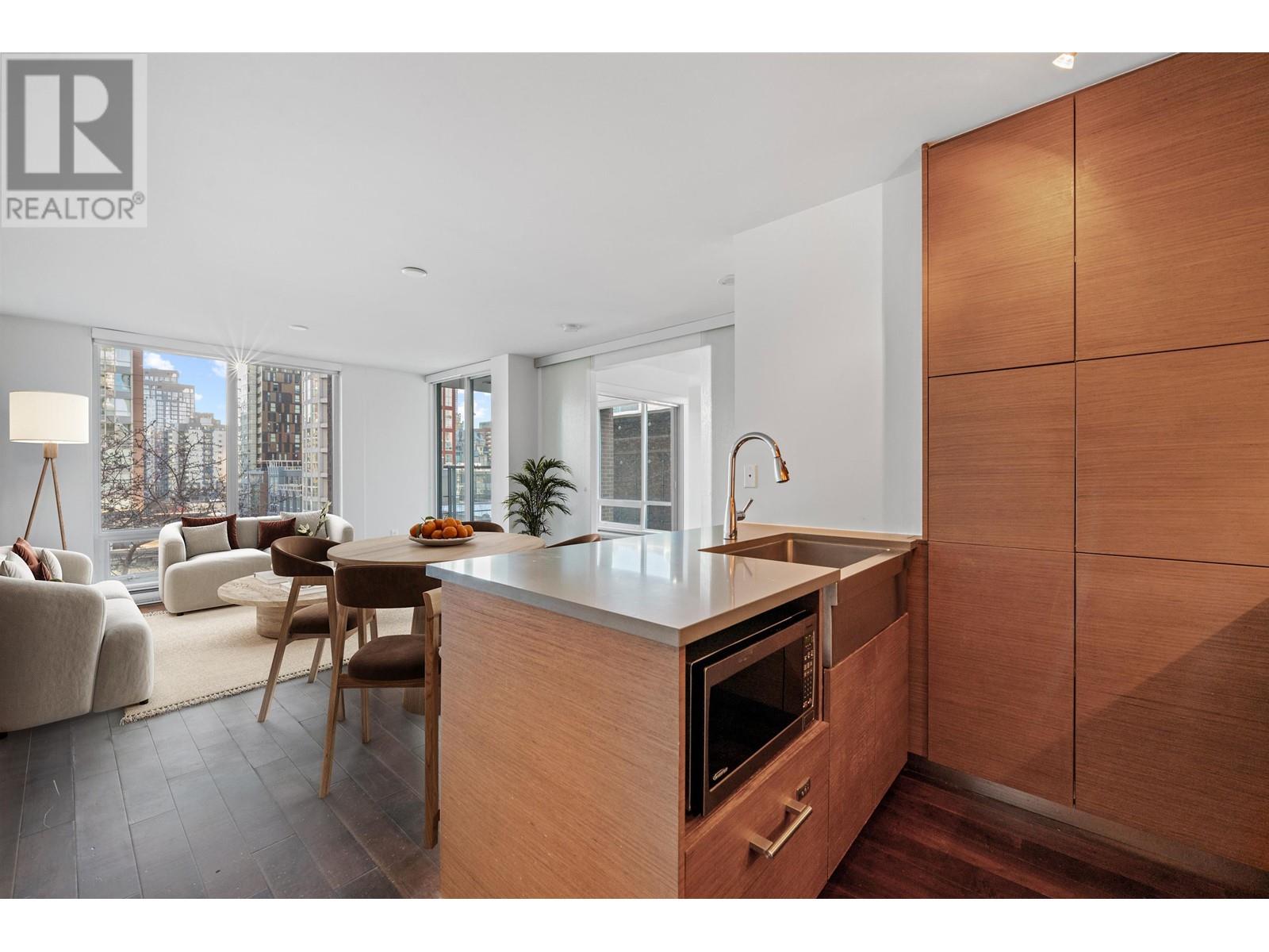 604 565 Smithe Street, Vancouver, British Columbia  V6B 0E4 - Photo 7 - R2968797