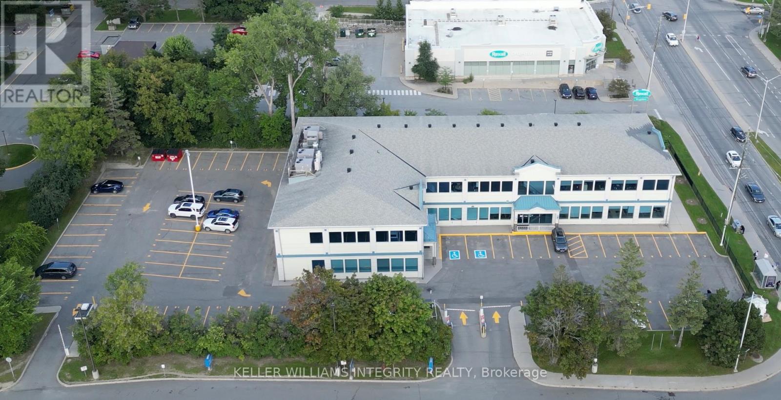 745 Montreal Road, Ottawa, Ontario  K1K 0T1 - Photo 2 - X11980623