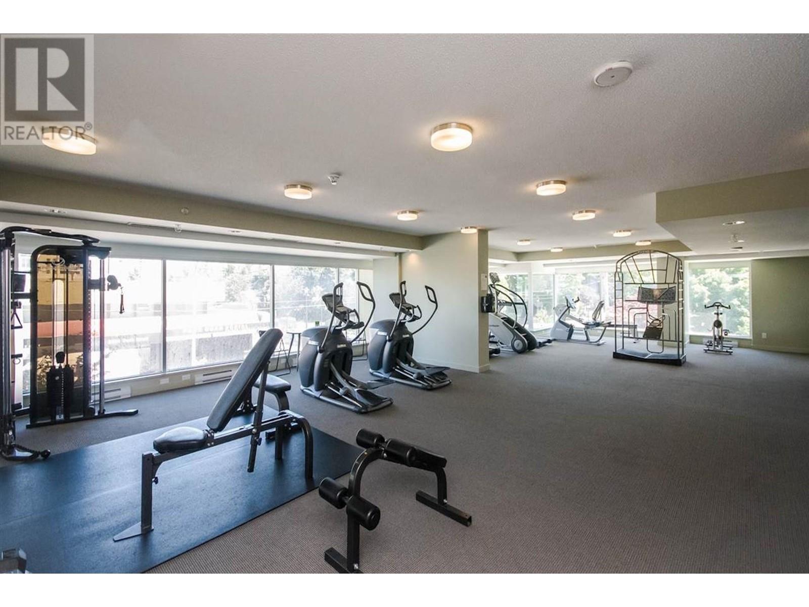 Listing Picture 11 of 13 : 808 6733 BUSWELL STREET, Richmond / 烈治文 - 魯藝地產 Yvonne Lu Group - MLS Medallion Club Member