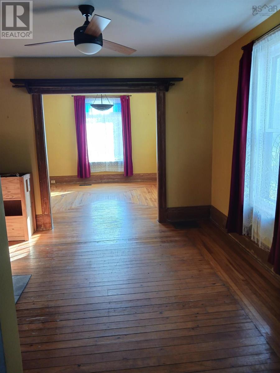 7 Alice Street, Truro, Nova Scotia  B2N 2M4 - Photo 36 - 202503274