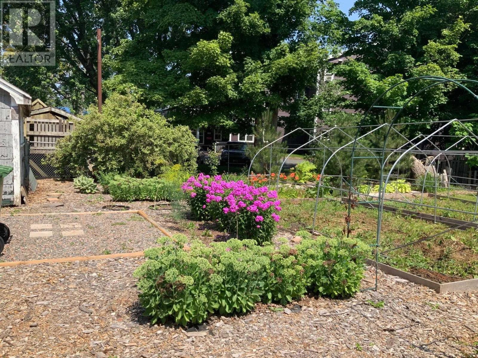 7 Alice Street, Truro, Nova Scotia  B2N 2M4 - Photo 46 - 202503274