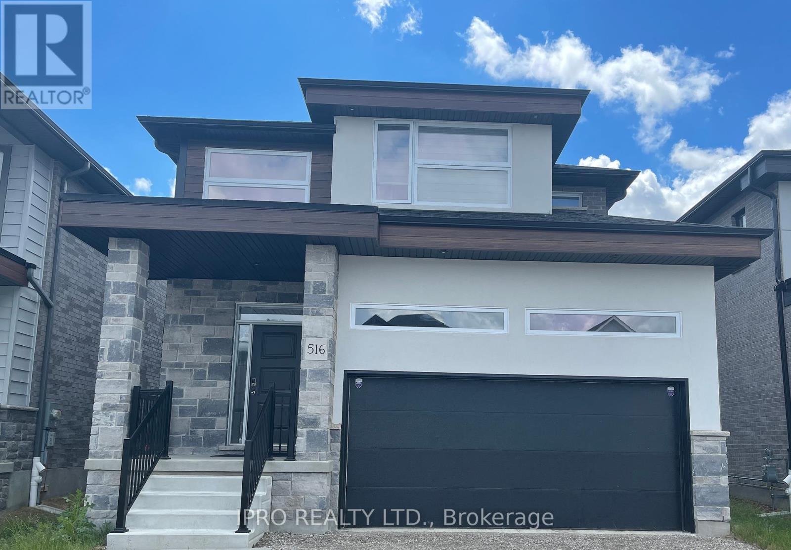 Property at 516 DOONWOODS CRESCENT W image 1