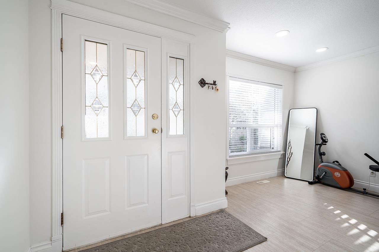 Property at 38 16155 82 AVENUE image 4