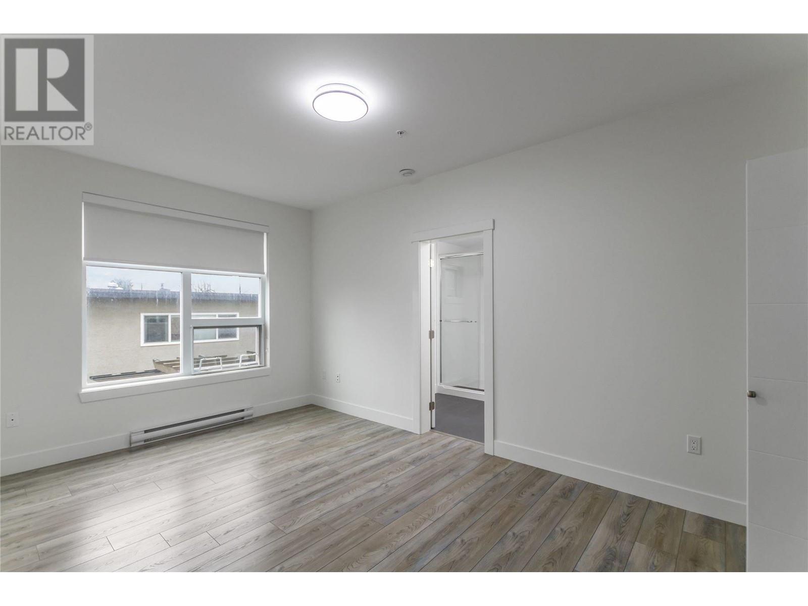 207 22577 Royal Crescent, Maple Ridge, British Columbia  V2X 2M2 - Photo 11 - R2968526