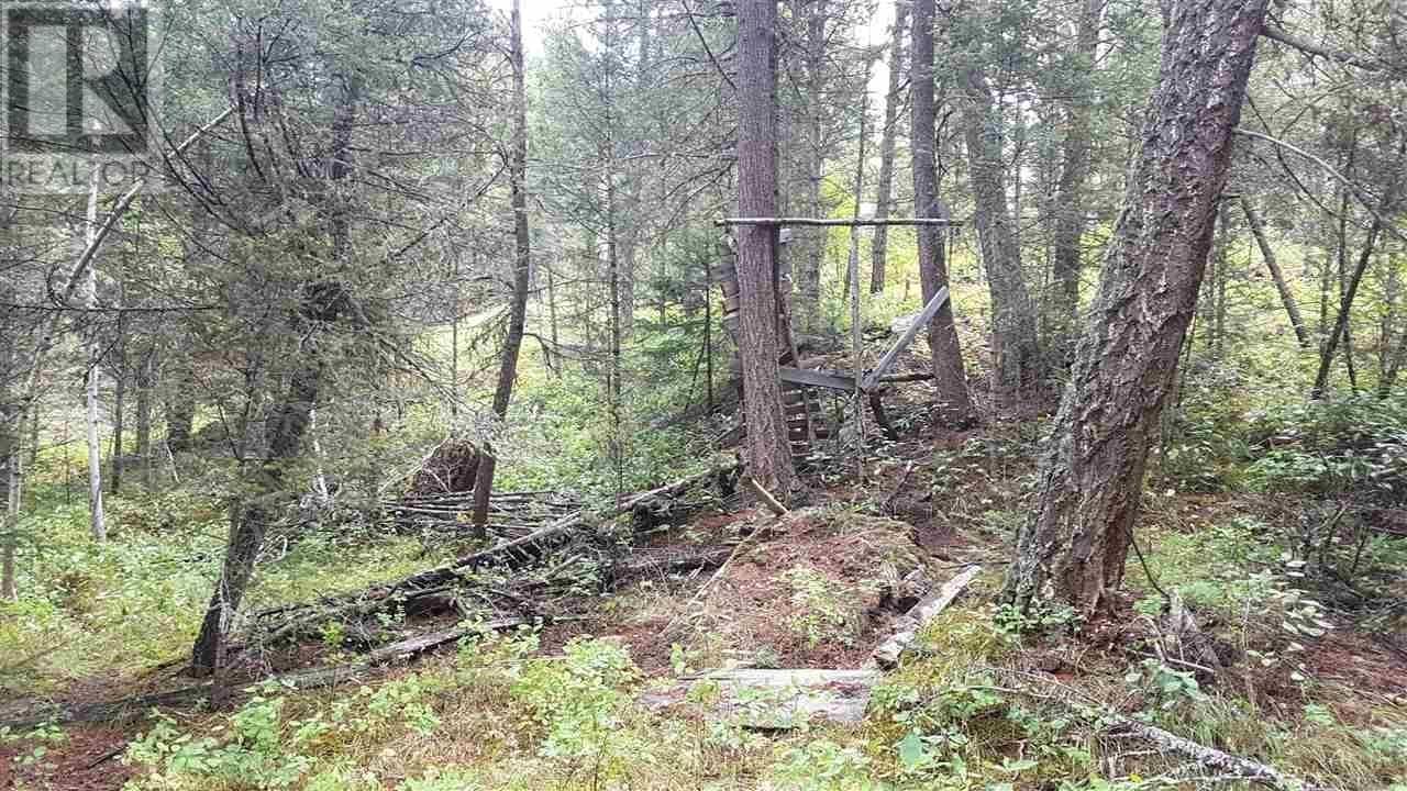 Property at 4729 CARIBOO DRIVE image 3