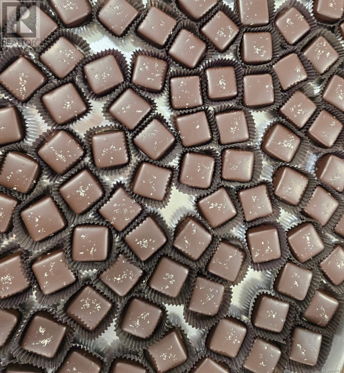 Unknown Address, ,    - Photo 2 - 988614