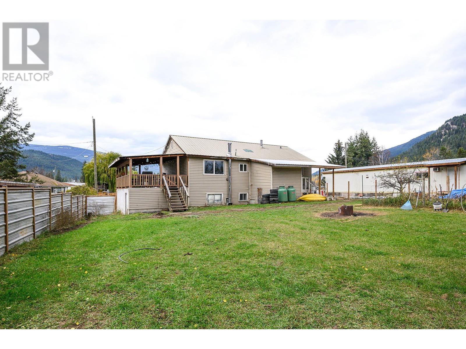 272 Guru Nanak Place, Clearwater, British Columbia  V0E 3A0 - Photo 44 - 10336045