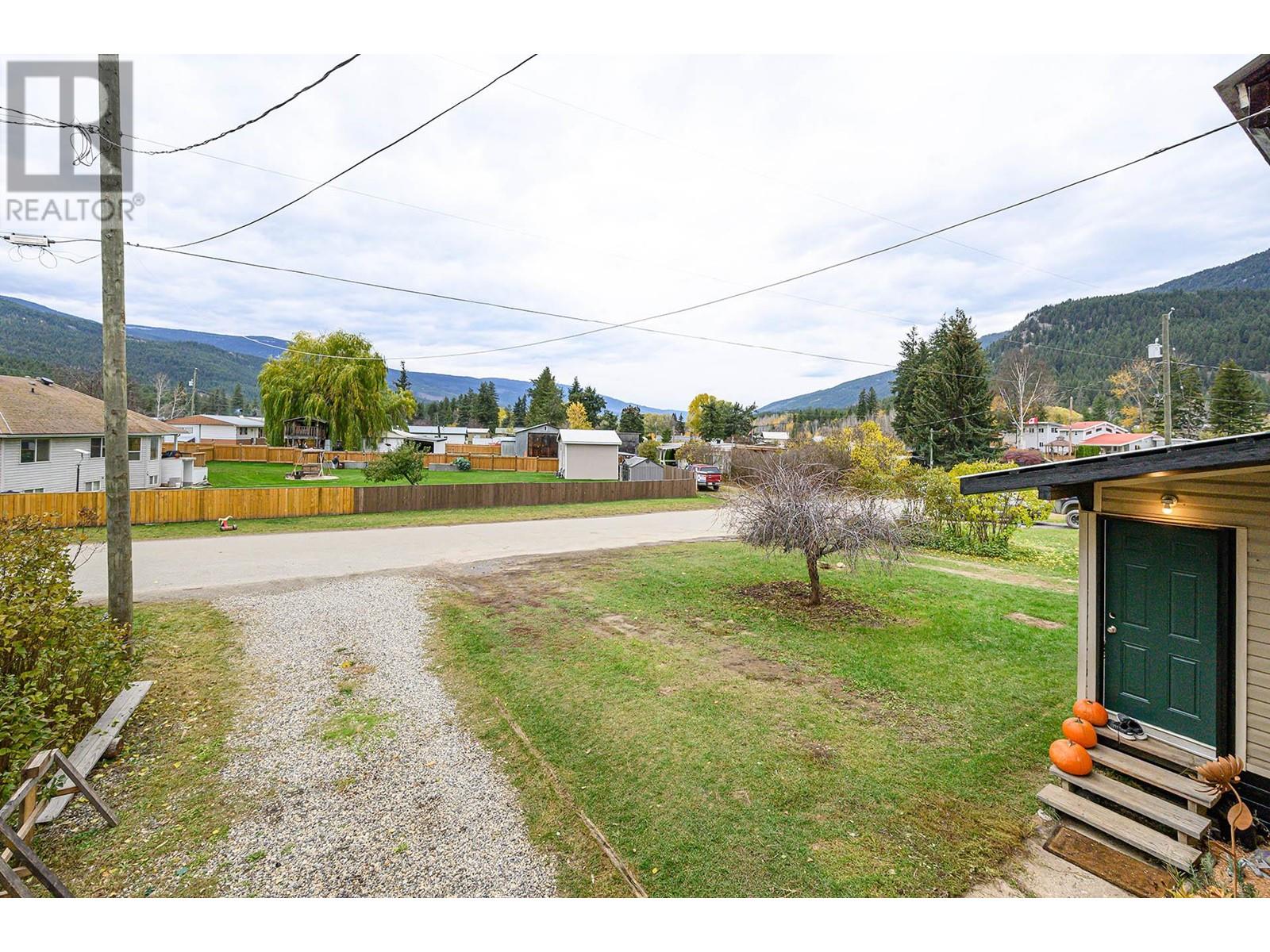 272 Guru Nanak Place, Clearwater, British Columbia  V0E 3A0 - Photo 54 - 10336045