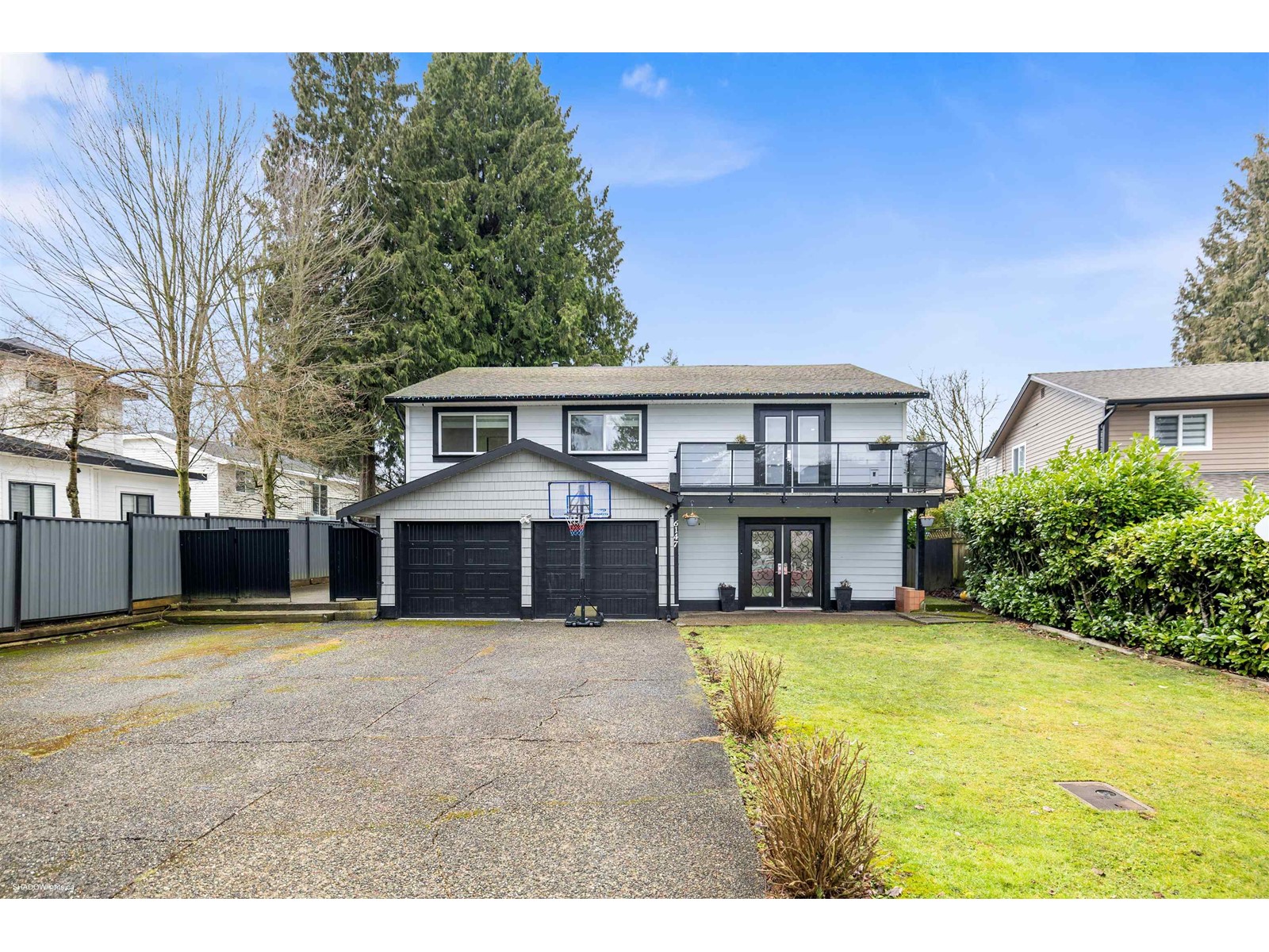 Property at 6147 131 STREET image 1