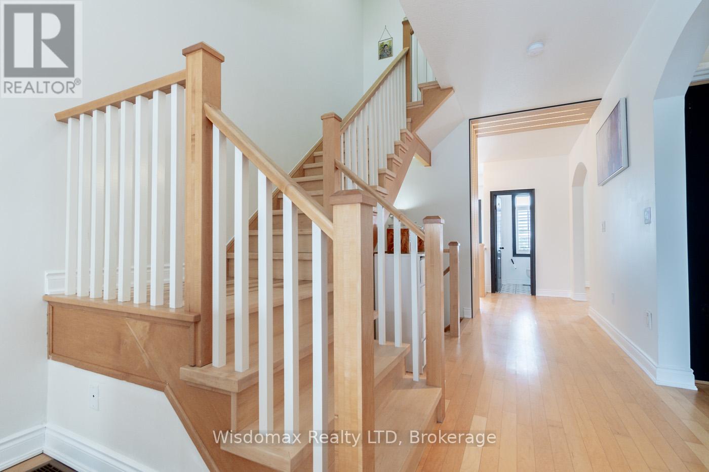 Property at 5 - 31 SUNVALE PLACE N image 4