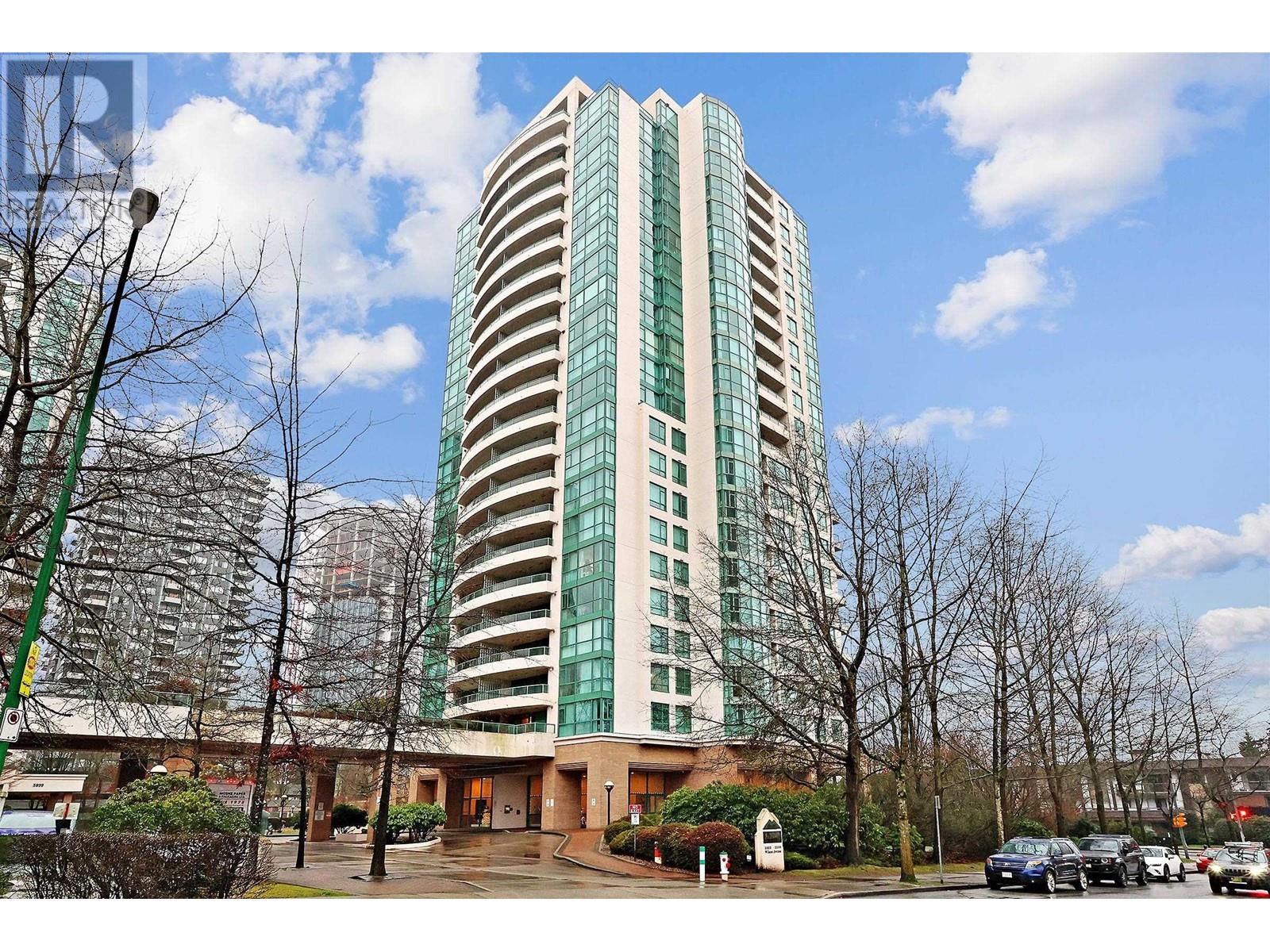 303 5833 WILSON AVENUE, Burnaby