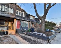 67 GAINSBOROUGH ROAD, Toronto, Ontario
