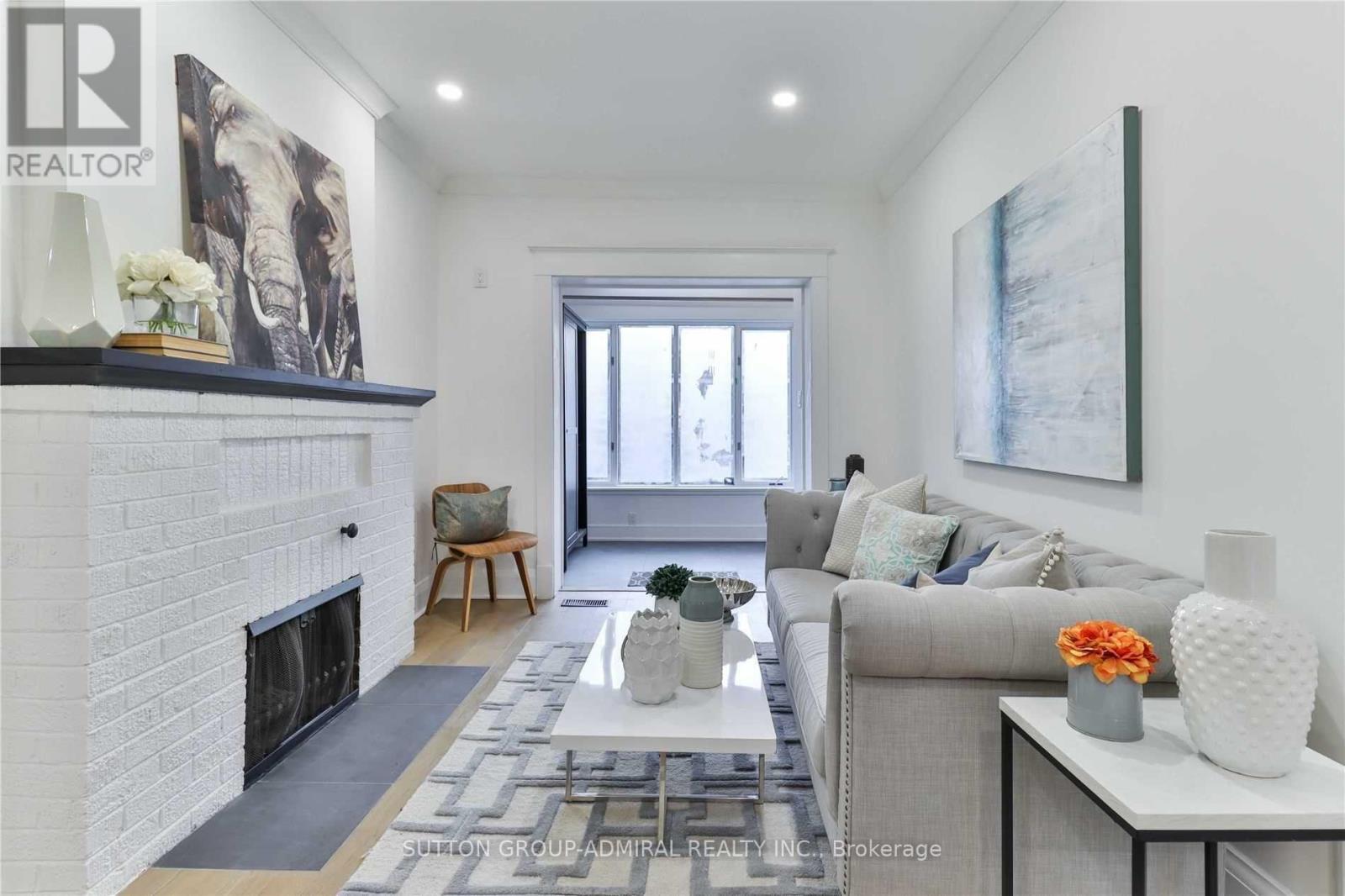 Property at 67 GAINSBOROUGH ROAD image 3