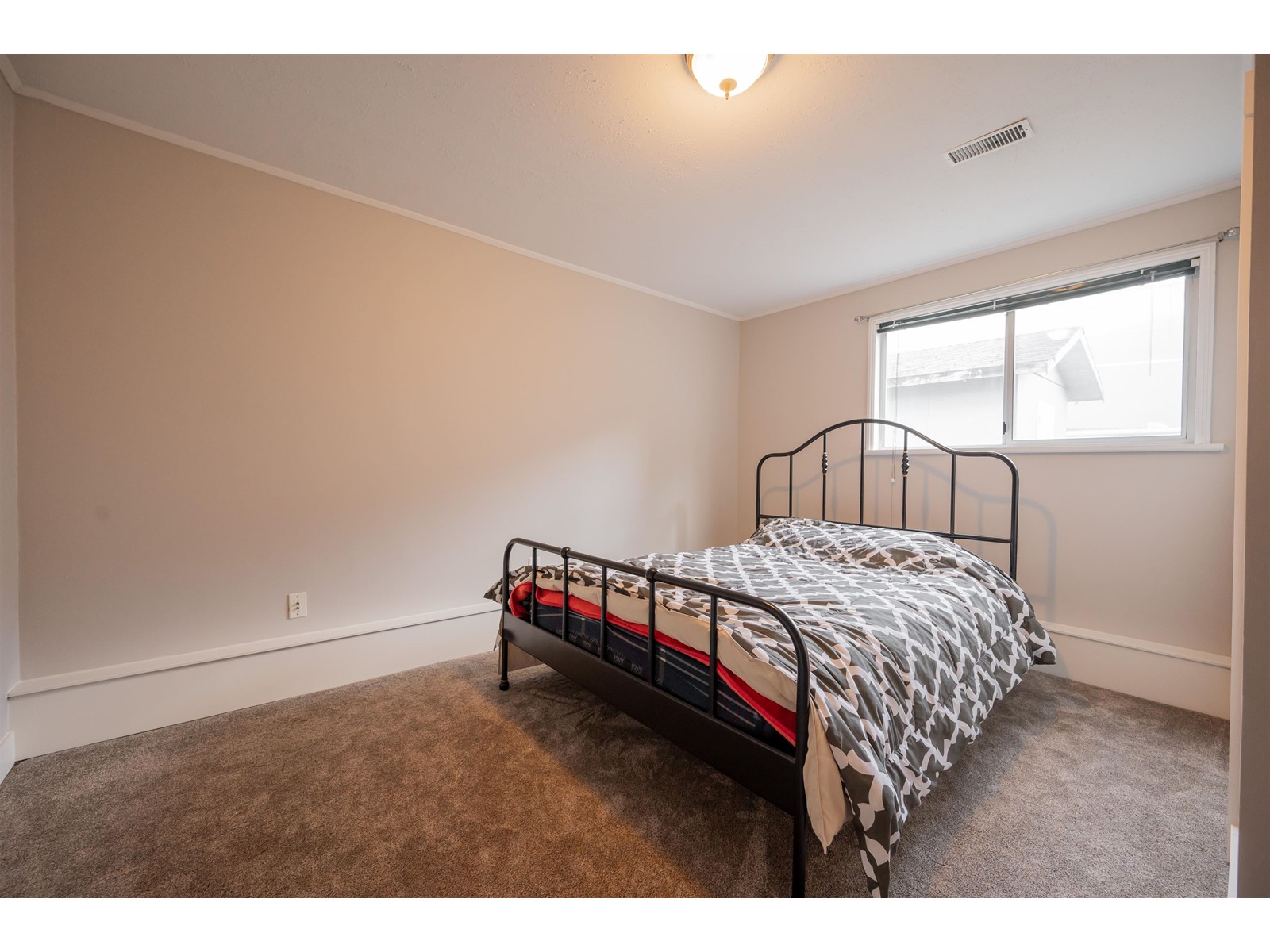 35088 Mt Blanchard Drive, Abbotsford, British Columbia  V2S 6T3 - Photo 5 - R2966625