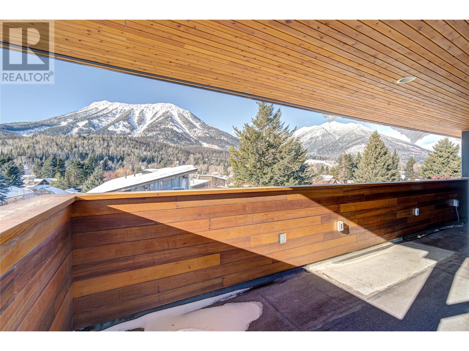 641 7th Avenue, Fernie, British Columbia  V0B 1M0 - Photo 23 - 10335224