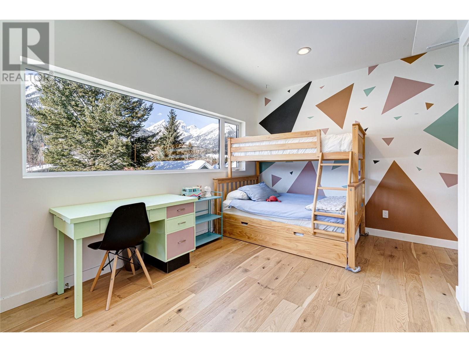 641 7th Avenue, Fernie, British Columbia  V0B 1M0 - Photo 43 - 10335224