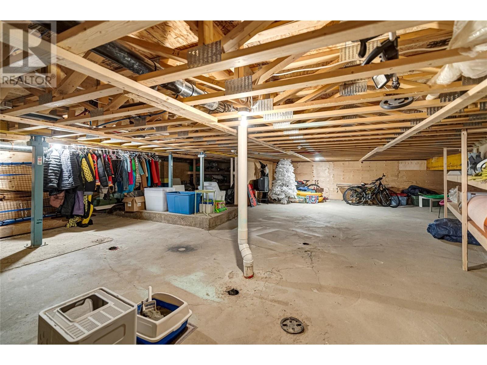 641 7th Avenue, Fernie, British Columbia  V0B 1M0 - Photo 63 - 10335224