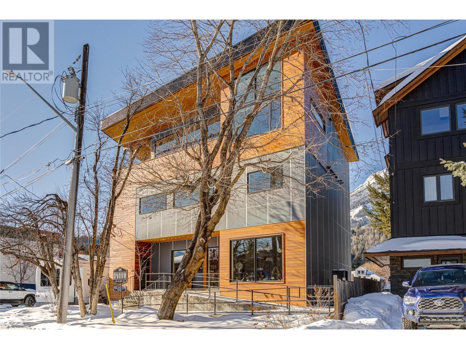 641 7th Avenue, Fernie, British Columbia  V0B 1M0 - Photo 66 - 10335224