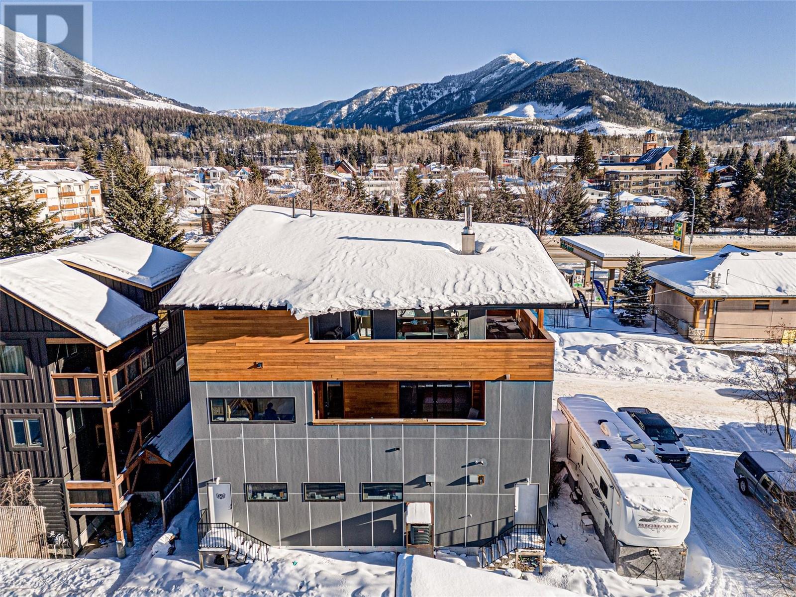 641 7th Avenue, Fernie, British Columbia  V0B 1M0 - Photo 70 - 10335224