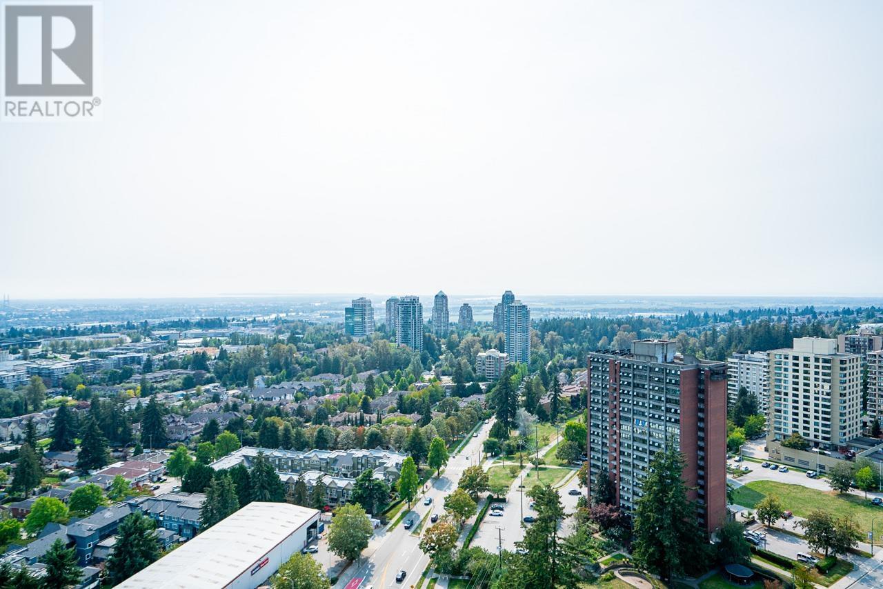 Listing Picture 32 of 37 : PH2 7328 ARCOLA STREET, Burnaby / 本拿比 - 魯藝地產 Yvonne Lu Group - MLS Medallion Club Member