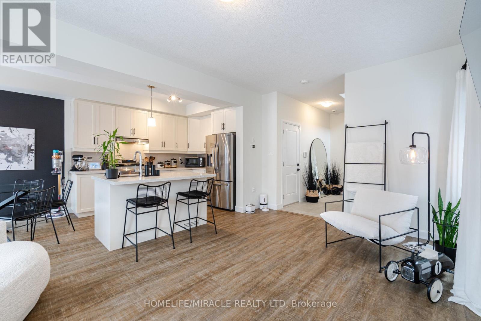 14 Southam Lane, Hamilton, Ontario  L9C 0E9 - Photo 8 - X11980836