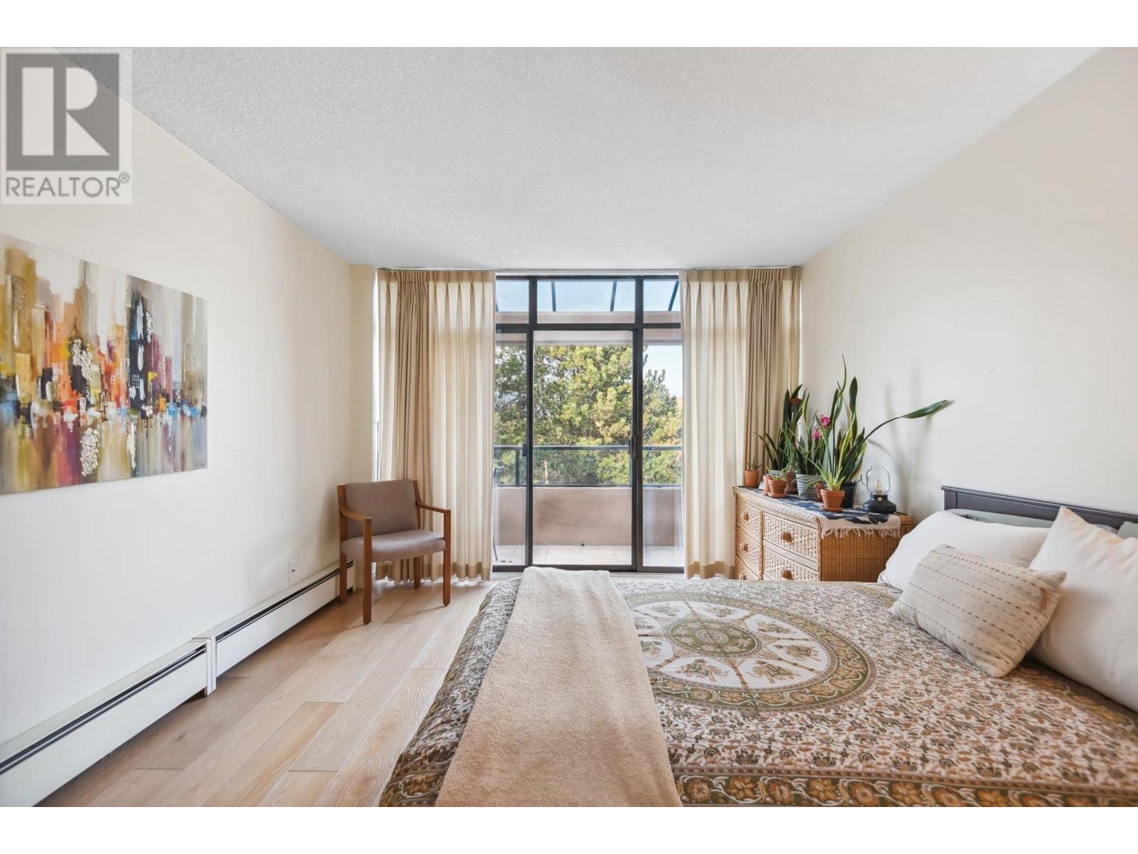 Listing Picture 17 of 28 : 608 2101 MCMULLEN AVENUE, Vancouver / 溫哥華 - 魯藝地產 Yvonne Lu Group - MLS Medallion Club Member