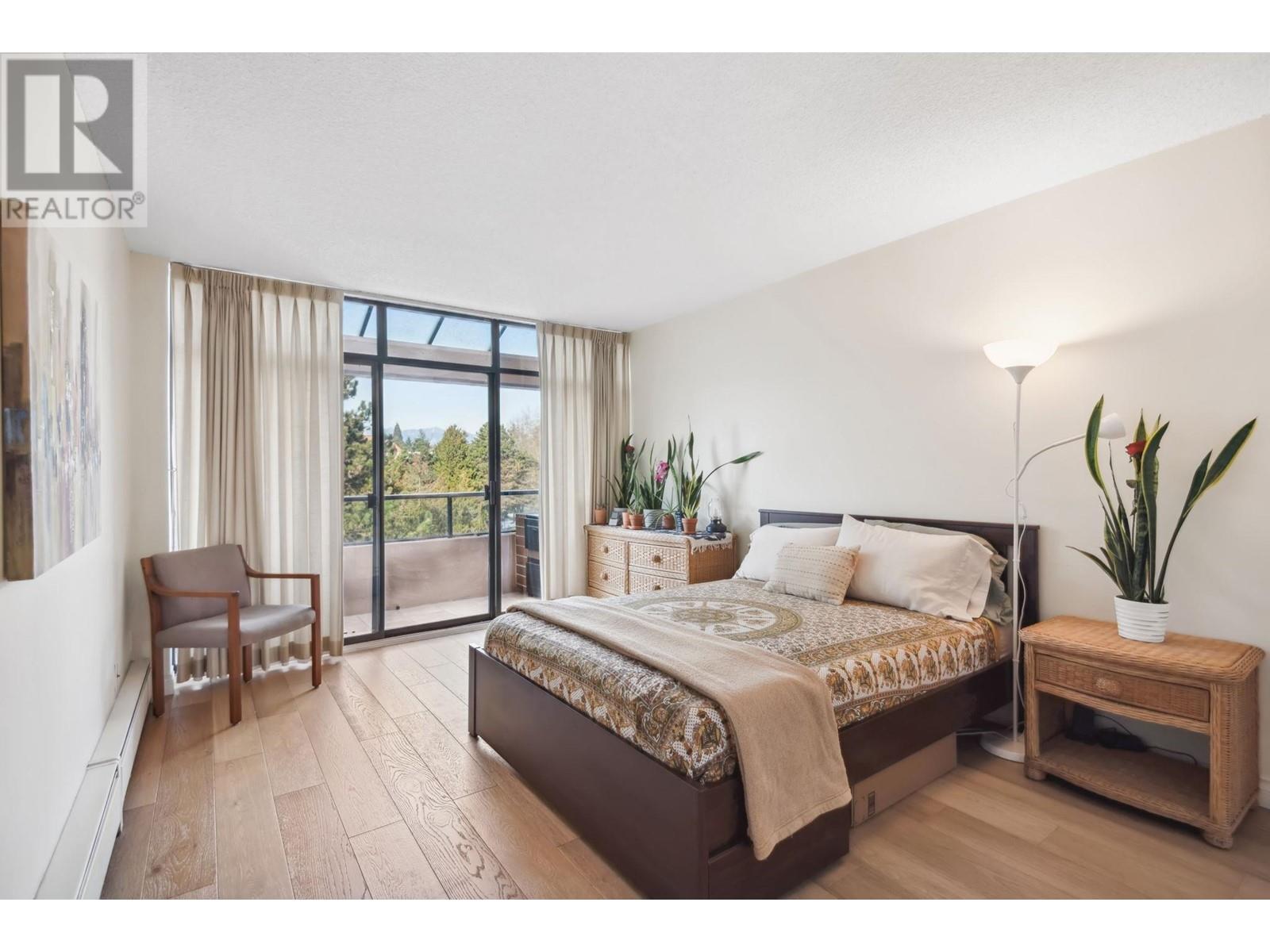 Listing Picture 16 of 28 : 608 2101 MCMULLEN AVENUE, Vancouver / 溫哥華 - 魯藝地產 Yvonne Lu Group - MLS Medallion Club Member