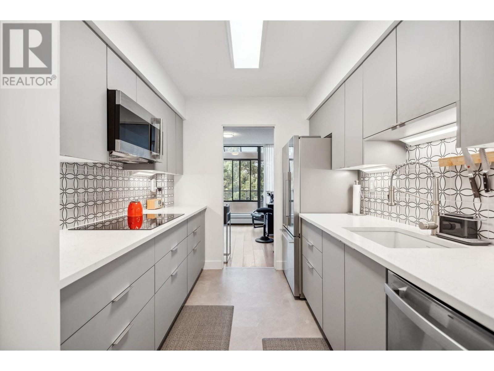 608 2101 MCMULLEN AVENUE, Vancouver