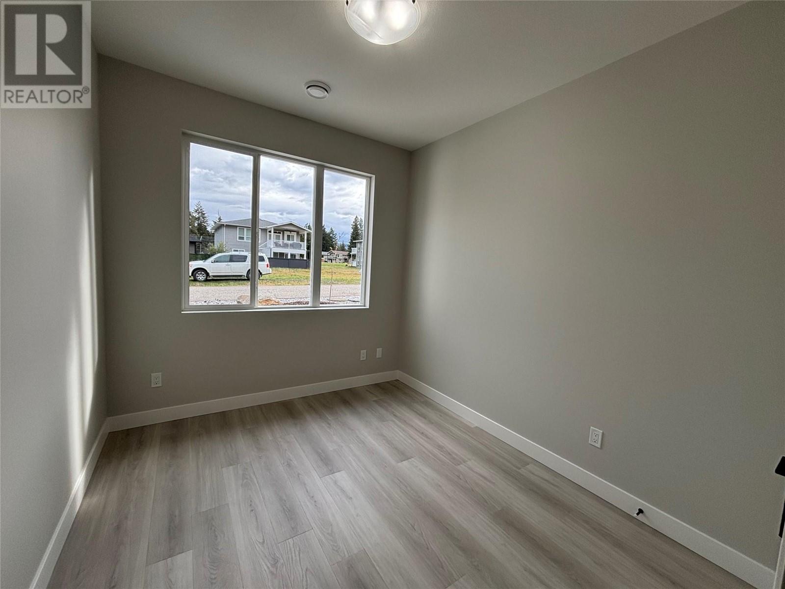 574 Meadowlark Avenue, Vernon, British Columbia  V1H 2A1 - Photo 22 - 10336060