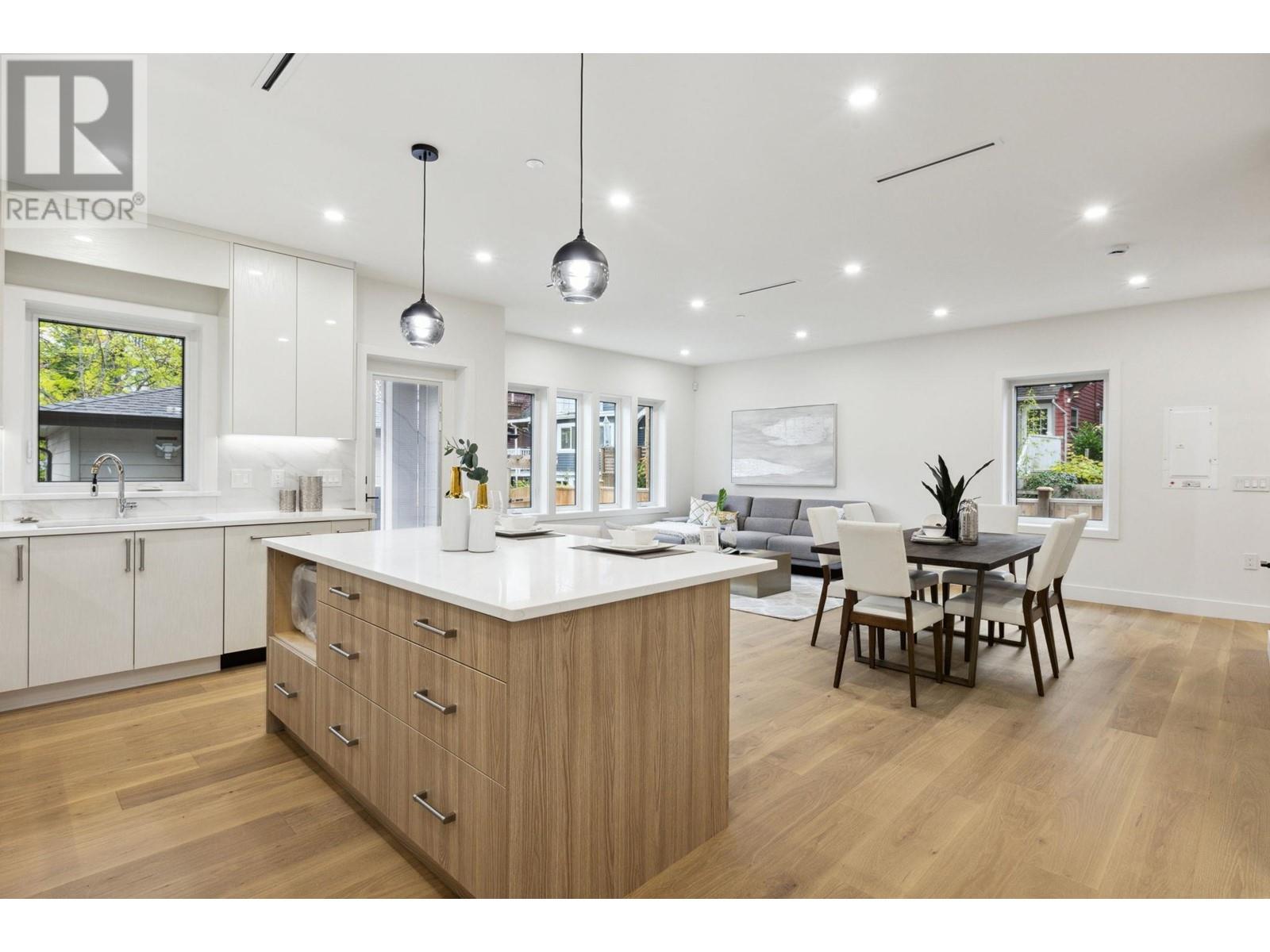Property at 2727 W 7TH AVENUE image 5