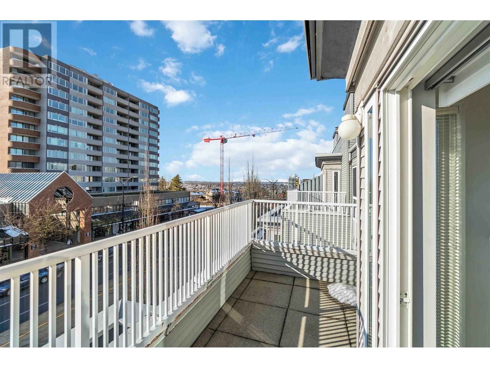 402 3939 E Hastings Street, Burnaby, British Columbia  V5C 2H8 - Photo 25 - R2968908