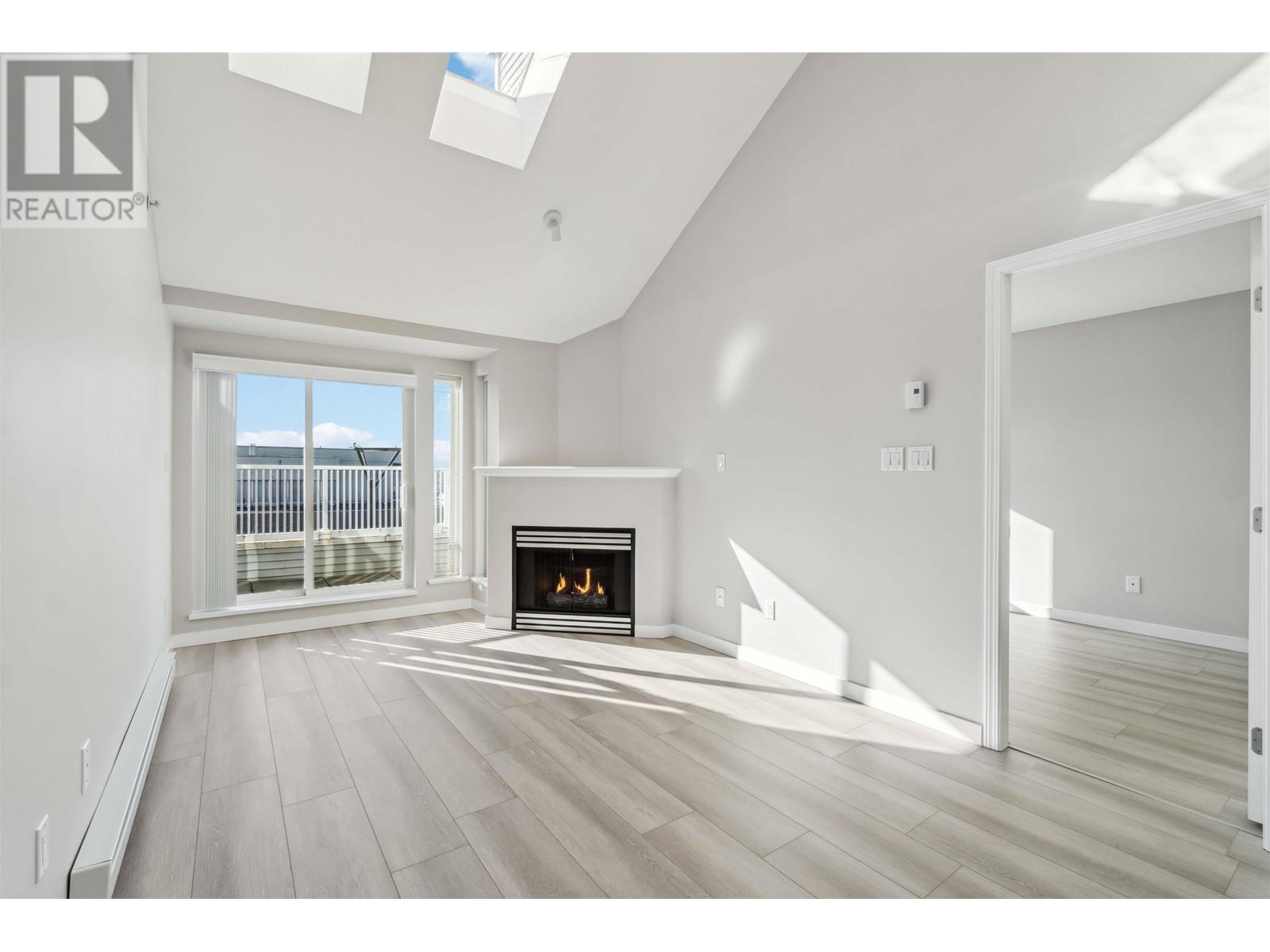Property at 402 3939 E HASTINGS STREET image 5