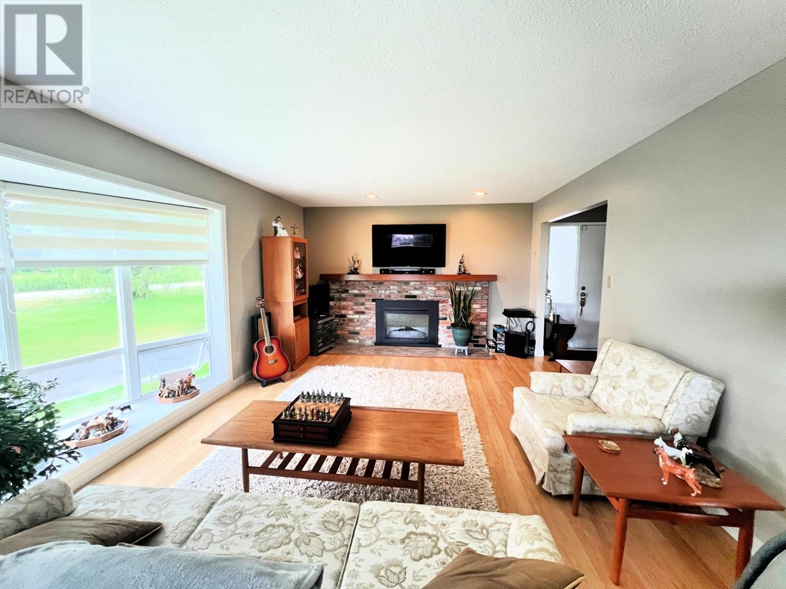 14940 196c Street, Pitt Meadows, British Columbia  V3Y 1Z1 - Photo 21 - R2968933