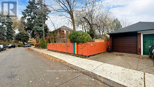 261 Winona Drive, Toronto, Ontario  M6C 3S6 - Photo 27 - C11981016