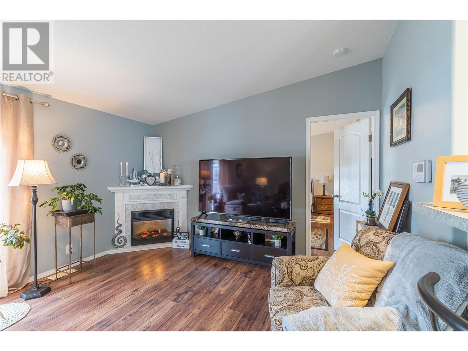 768 Shuswap Road E Unit# 1, Kamloops, British Columbia  V2H 0A4 - Photo 4 - 10335934