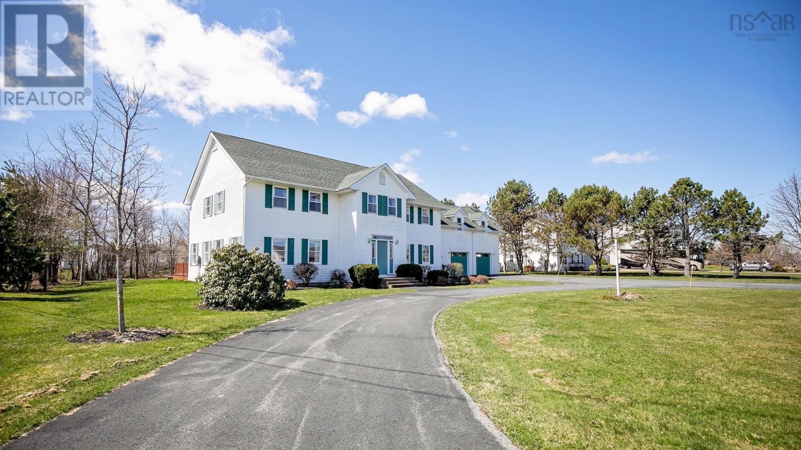 21 Marshview Drive, Amherst, Nova Scotia  B4H 4B3 - Photo 2 - 202503285