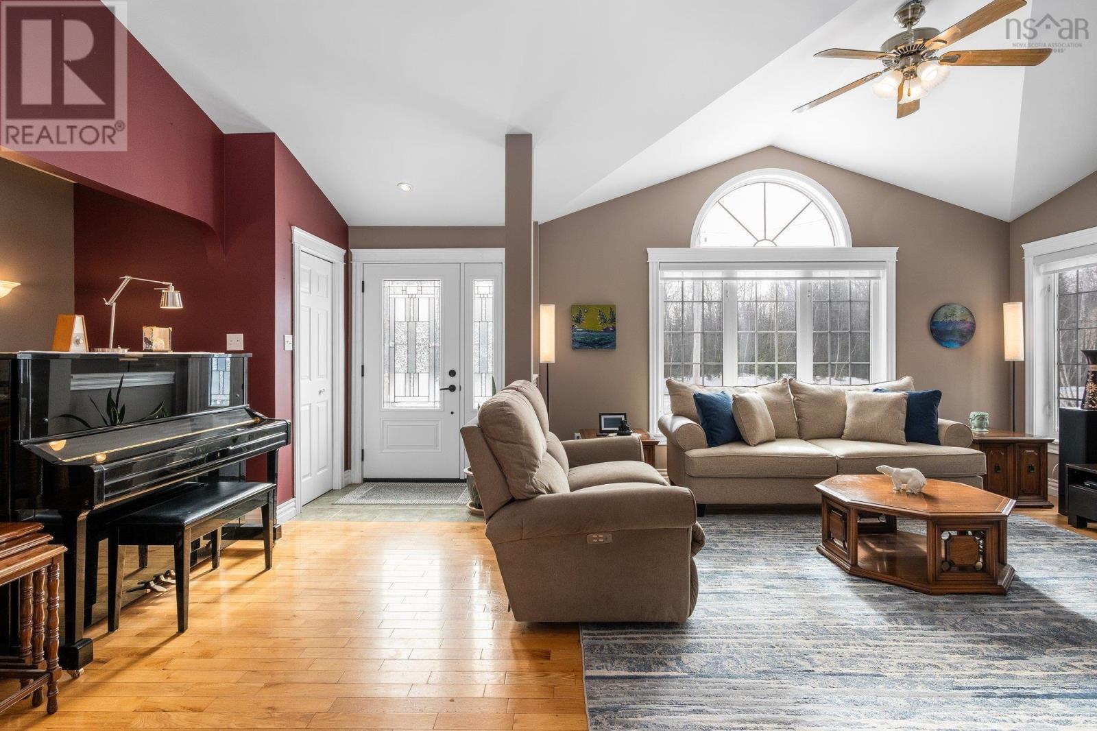 137 Whitney Maurice Drive, Enfield, Nova Scotia  B2T 1A8 - Photo 18 - 202503287