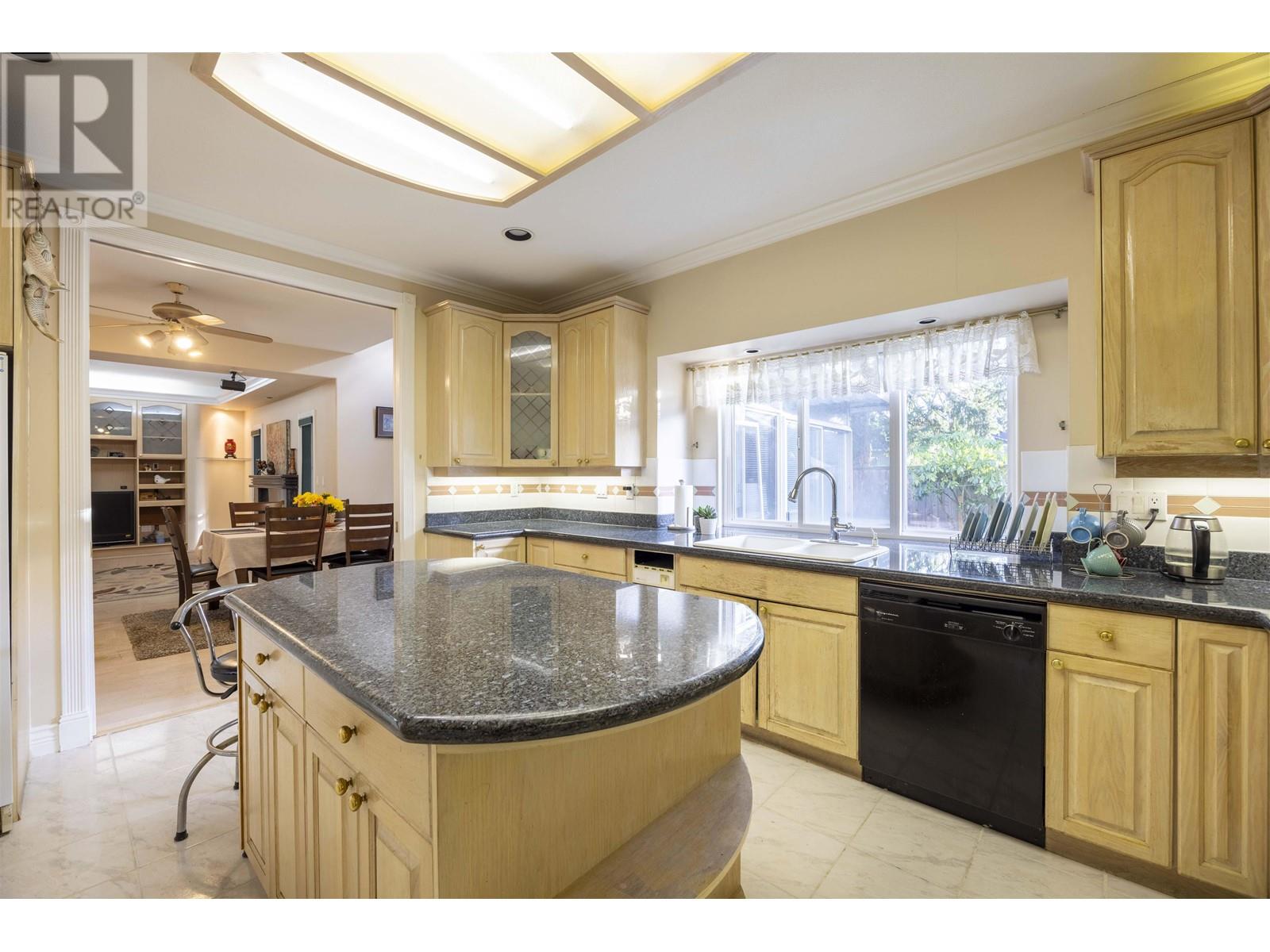 8720 Saunders Road, Richmond, British Columbia  V7A 2A7 - Photo 13 - R2964032