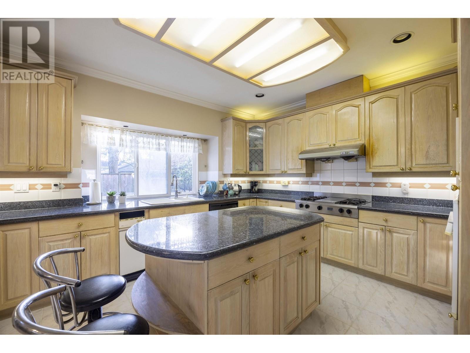 8720 Saunders Road, Richmond, British Columbia  V7A 2A7 - Photo 11 - R2964032