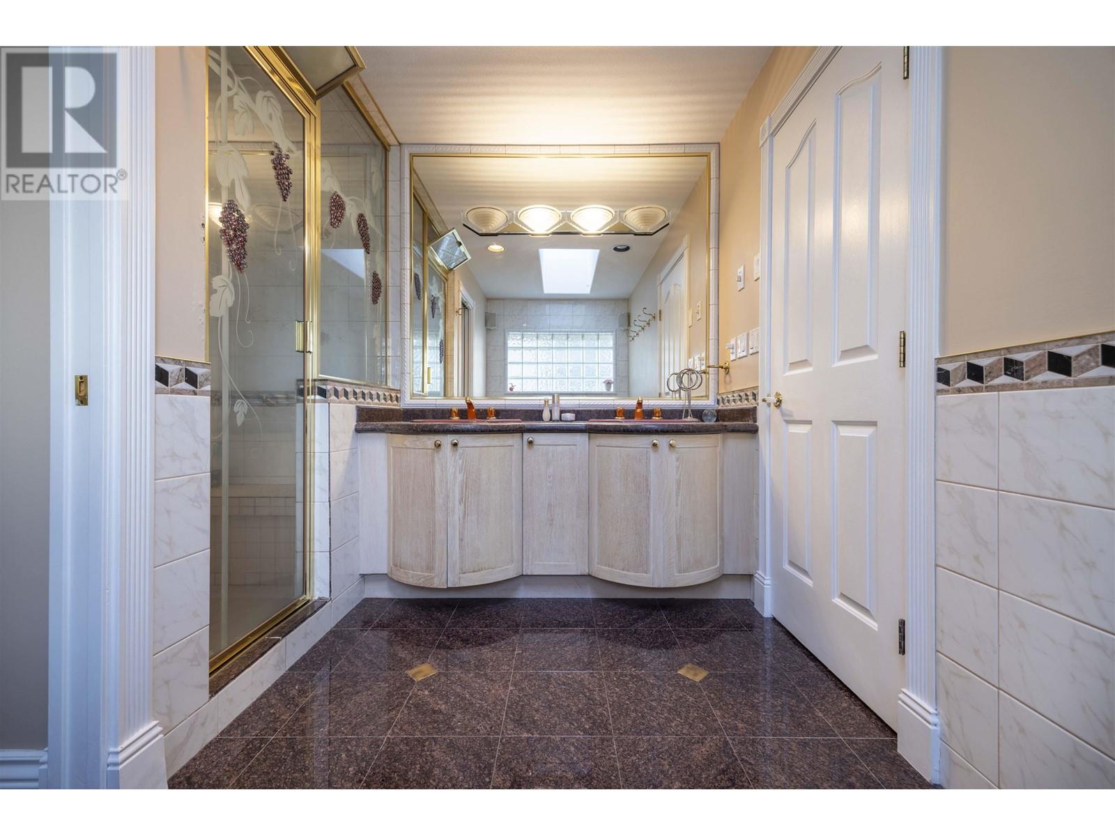 8720 Saunders Road, Richmond, British Columbia  V7A 2A7 - Photo 18 - R2964032