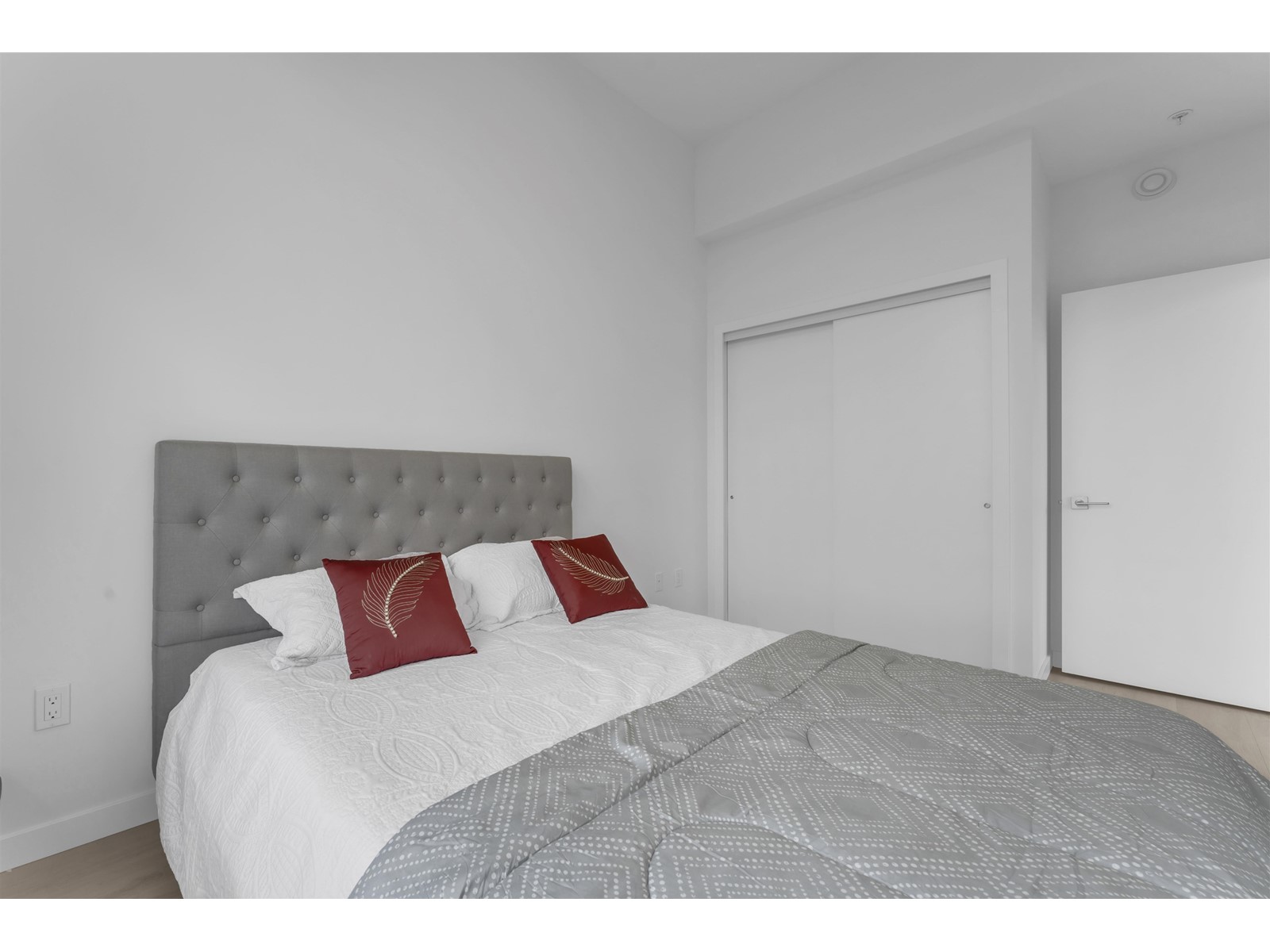 E611 13858 108 Avenue, Surrey, British Columbia  V3T 0T9 - Photo 19 - R2964868