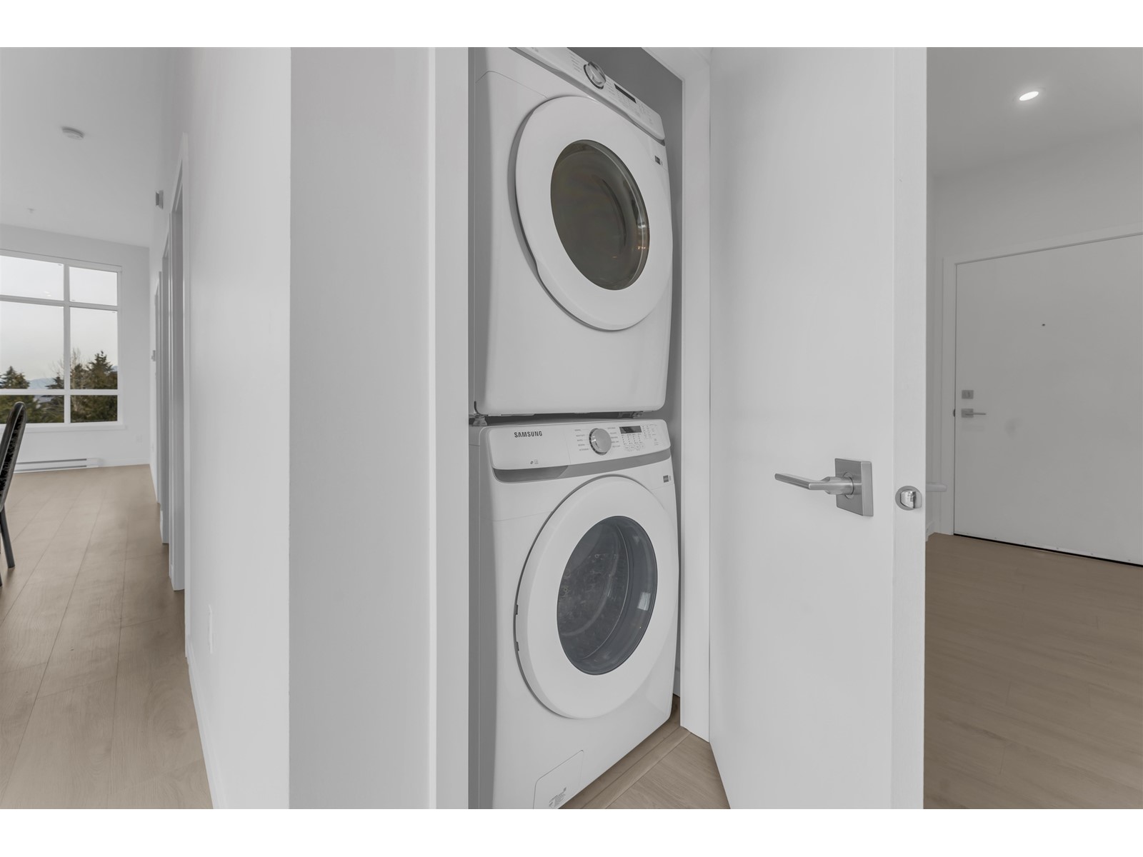 E611 13858 108 Avenue, Surrey, British Columbia  V3T 0T9 - Photo 6 - R2964868